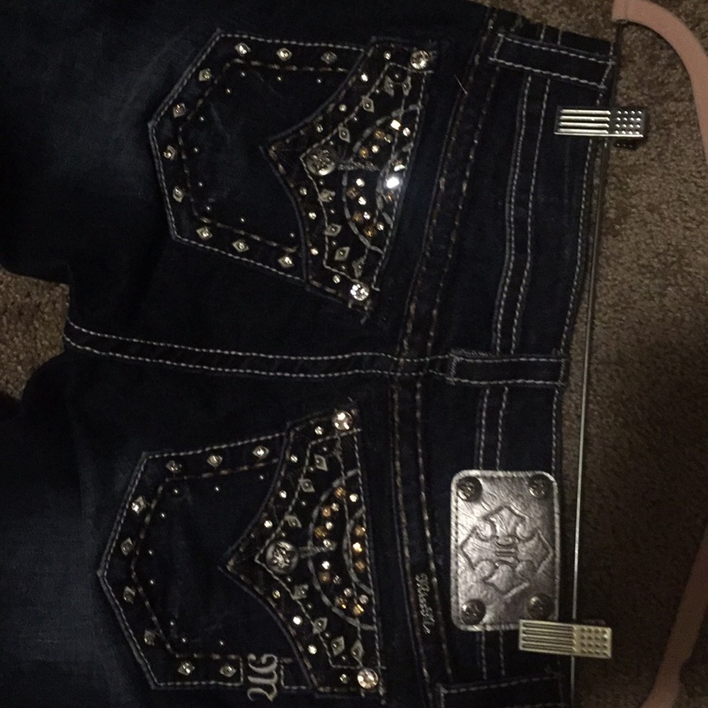 Miss Me Capris NWOTS